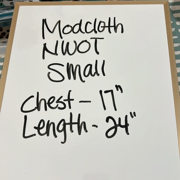 Anthropologie ModcCoth NWOT Yellow Eyelet Sleeveless Blouse Size Small - Picture 4 of 10